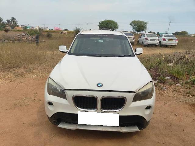 https://images10.gaadi.com/usedcar_image/4636538/original/processed_b0d7c9d4-3876-42e6-a65b-45220ab3818f.jpg?imwidth=6400