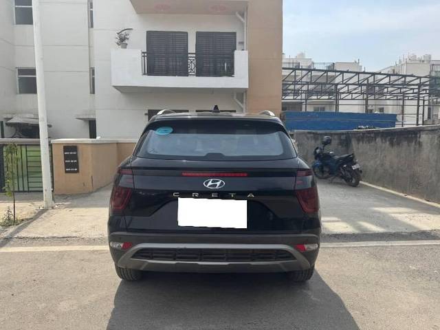 https://images10.gaadi.com/usedcar_image/4636550/original/processed_c1805c70-6c2f-46ea-86a1-2276c1cdd7a1.JPG?imwidth=6402
