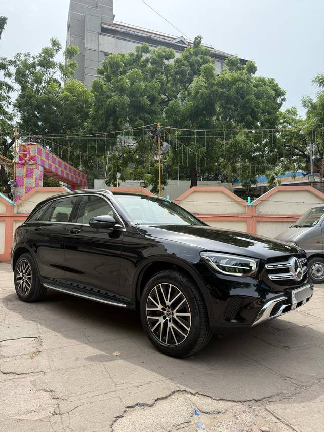 https://images10.gaadi.com/usedcar_image/4636630/original/4d3f9b6968136a325e4cbce4715ed64d.jpg?imwidth=6400