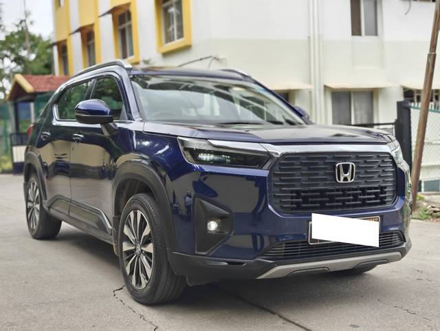 https://images10.gaadi.com/usedcar_image/4636643/original/processed_8e65c7d9054ab339776d0396727b7232.jpg?imwidth=6400
