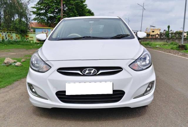 https://images10.gaadi.com/usedcar_image/4636652/original/processed_e9345224093dfb4e913ab858f789f7c0.jpg?imwidth=6402