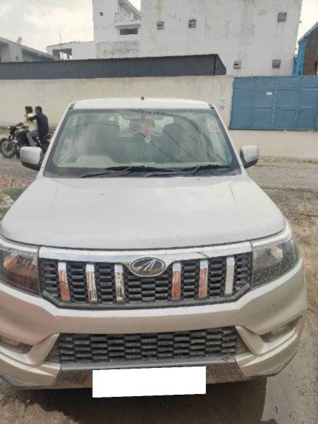 https://images10.gaadi.com/usedcar_image/4636655/original/processed_02ef9fdc-141e-47a6-9db9-0ef7a05c5889.jpg?imwidth=6400