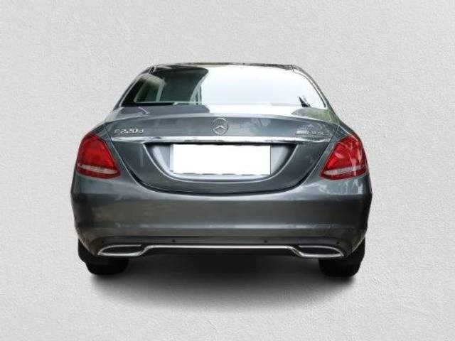https://images10.gaadi.com/usedcar_image/4636657/original/processed_0f16d80033ed3628bb9bbba1541cdaff.jpg?imwidth=6401