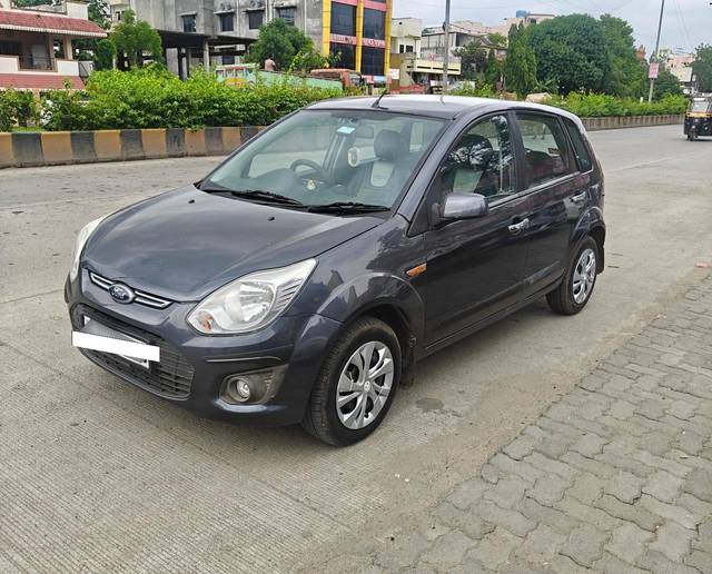 https://images10.gaadi.com/usedcar_image/4636667/original/processed_b18aced3e6eab7840a123fb4c15f1f23.jpg?imwidth=6402