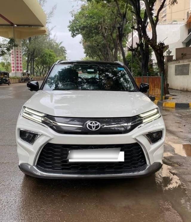 https://images10.gaadi.com/usedcar_image/4636680/original/processed_4306c388-ac1d-4883-858d-de5ca381f8e6.jpg?imwidth=6400