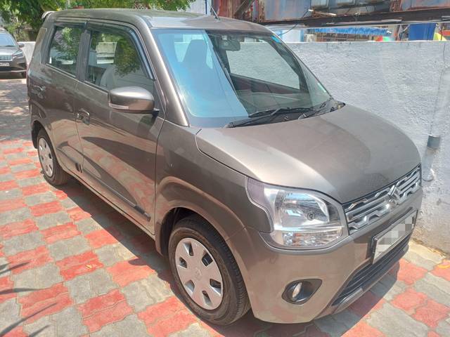 https://images10.gaadi.com/usedcar_image/4636687/original/processed_45c7e17cb22861a12766134d08e87dbb.jpg?imwidth=6402