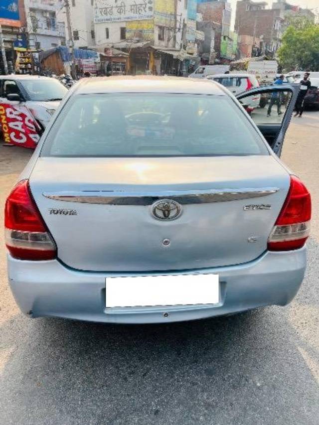 https://images10.gaadi.com/usedcar_image/4636699/original/processed_180ac490-549d-4682-a272-4a7aeb2f41bd.jpeg?imwidth=6402