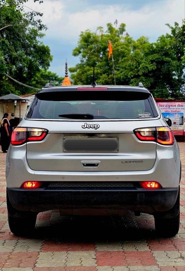 https://images10.gaadi.com/usedcar_image/4636707/original/processed_5ba40a58e3b02124a7f34c90a4de38a4.jpg?imwidth=6402