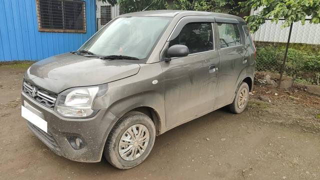 https://images10.gaadi.com/usedcar_image/4636714/original/processed_329cf244fef135097733914b9f2ae01b.jpg?imwidth=6402