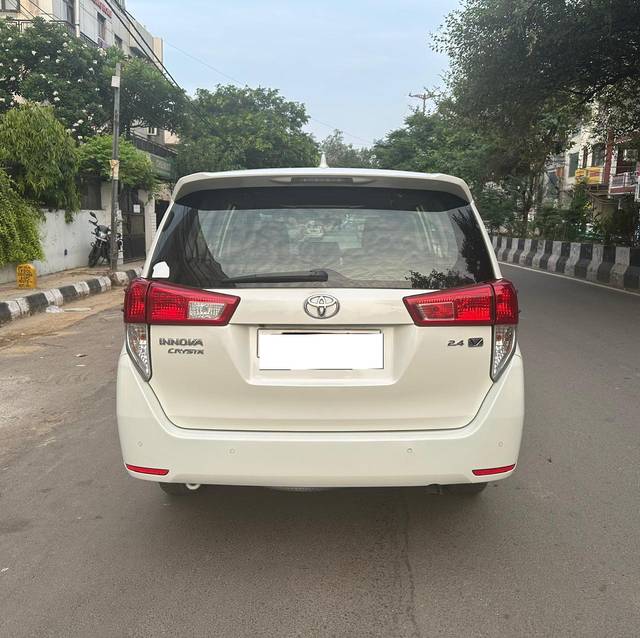 https://images10.gaadi.com/usedcar_image/4636787/original/processed_4cd407b89ec0995f3673f2f84173f9e2.jpg?imwidth=6401