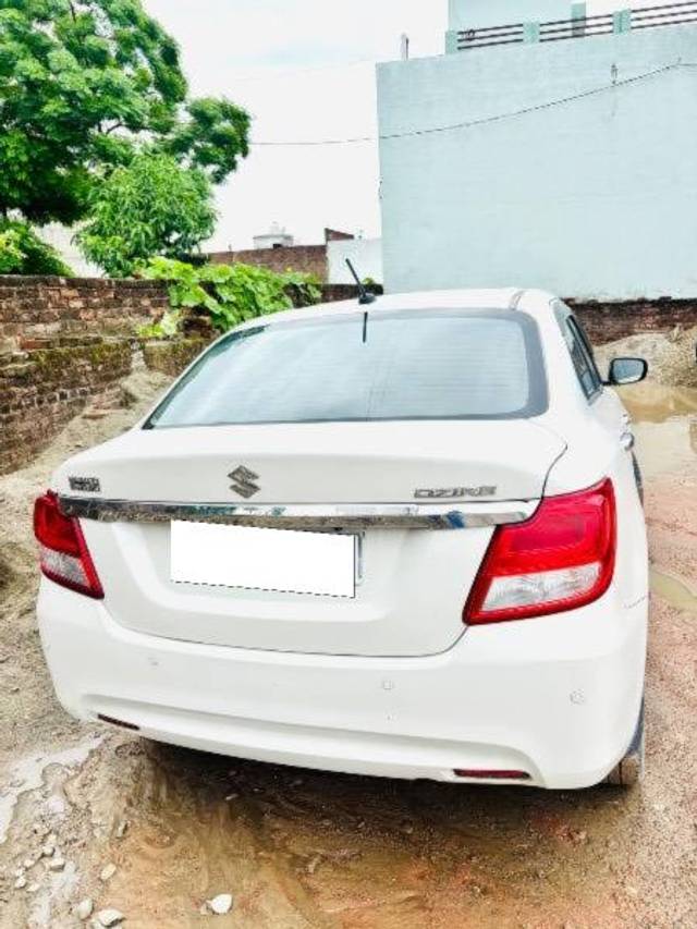 https://images10.gaadi.com/usedcar_image/4636791/original/processed_c508278c-dc2b-4ff5-8664-d20dc7a97d0e.jpeg?imwidth=6401