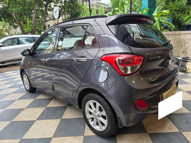 https://images10.gaadi.com/usedcar_image/4636805/original/processed_573b05fcdebbda2945c4bbaad92155f3.jpg?imwidth=6402