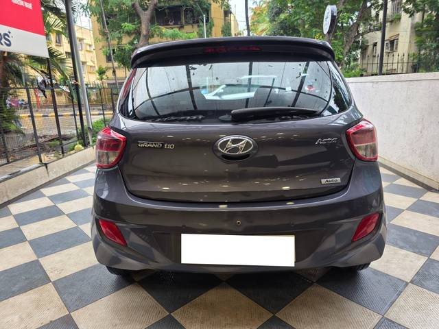 https://images10.gaadi.com/usedcar_image/4636805/original/processed_7c8360cf524c0c2576f26e1135cb26f8.jpg?imwidth=6401