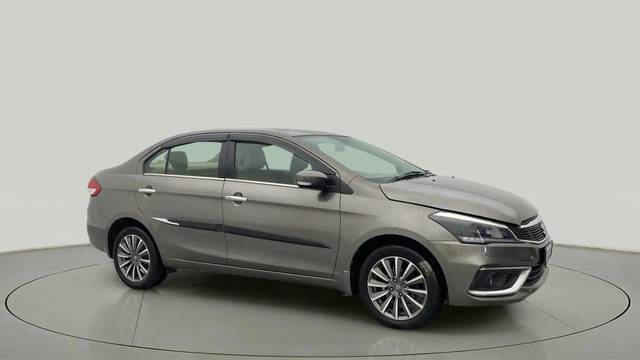 https://images10.gaadi.com/usedcar_image/4636810/original/65d57dce600114c0ec4ed2645b072fc9.jpg?imwidth=6400