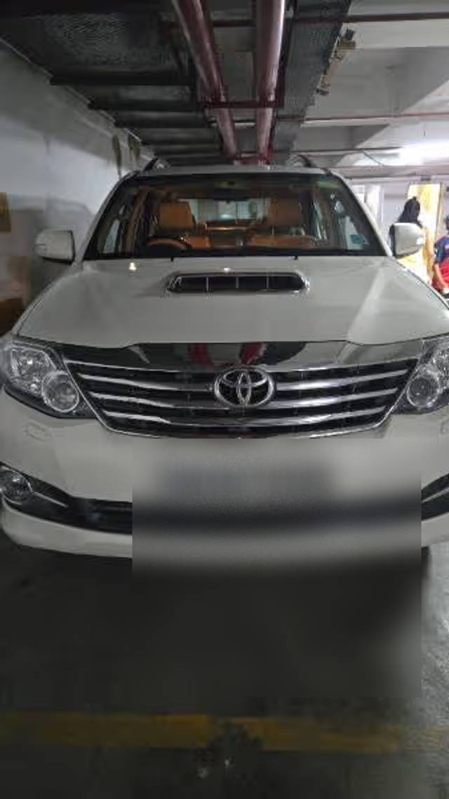 https://images10.gaadi.com/usedcar_image/4636814/original/9aec9d36-a6ae-4533-aaff-c9fd8d1f8662.png?imwidth=6400