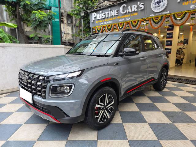 https://images10.gaadi.com/usedcar_image/4636828/original/processed_709fc3ab7ec4672fccefd19ecf98f25e.jpg?imwidth=6400