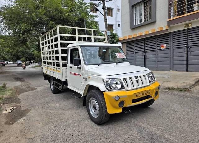 https://images10.gaadi.com/usedcar_image/4636837/original/processed_1c090c64-14aa-43de-9a84-3307780c94e1.jpg?imwidth=6401