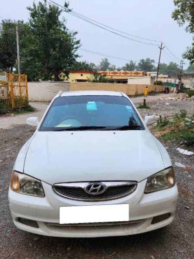 https://images10.gaadi.com/usedcar_image/4636886/original/processed_e49b37b7-6039-4c00-a1da-d155fb5671a5.jpg?imwidth=6400