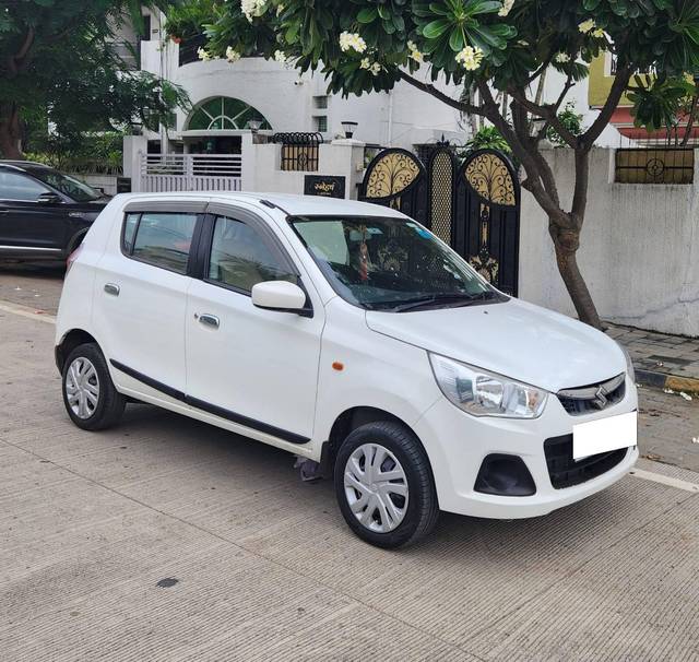 https://images10.gaadi.com/usedcar_image/4636964/original/processed_3fb16a9e120d8aee2969a45b1f30997b.jpg?imwidth=6400