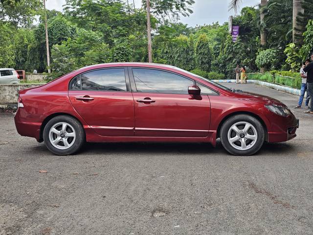 https://images10.gaadi.com/usedcar_image/4636977/original/processed_5fc57fbf503a625309415ee7da197a46.jpg?imwidth=6401