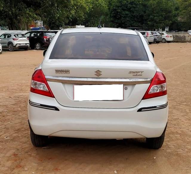 https://images10.gaadi.com/usedcar_image/4636994/original/processed_8d1cd6531e34c2127238d974f233ec5c.jpg?imwidth=6402