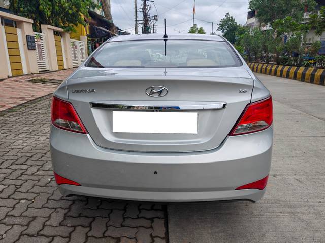 https://images10.gaadi.com/usedcar_image/4637016/original/processed_385f74ca7052bd941810d8fc77893607.jpg?imwidth=6402