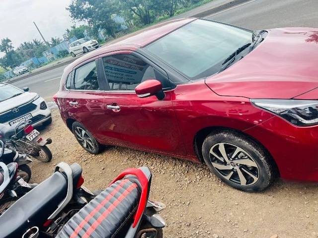 https://images10.gaadi.com/usedcar_image/4637042/original/processed_382b452e-0c19-4378-ba94-e99d0a93b39c.jpeg?imwidth=6402