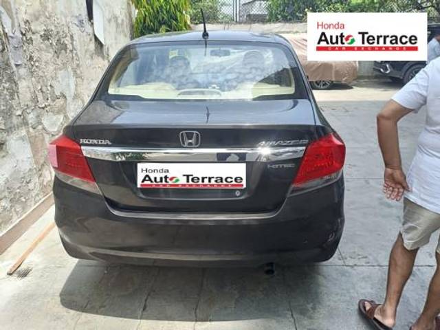https://images10.gaadi.com/usedcar_image/4637060/original/81d0f7511f82b5900fcad1010160d94a.jpeg?imwidth=6400