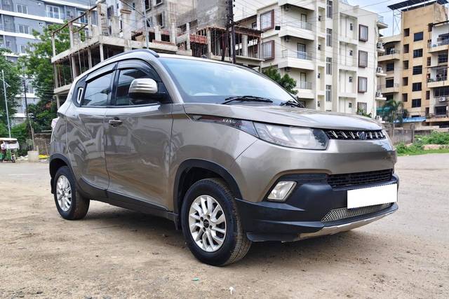 https://images10.gaadi.com/usedcar_image/4637085/original/processed_39d240a246d57c7505b767902c5f5328.jpg?imwidth=6400