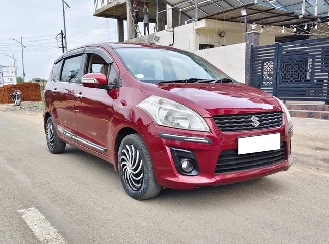 https://images10.gaadi.com/usedcar_image/4637096/original/processed_7ba3325c06f168302d657e31017b26af.jpg?imwidth=6400