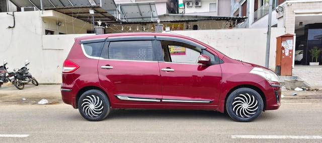 https://images10.gaadi.com/usedcar_image/4637096/original/processed_ddf90067e664bdf62d09951a1f2d43b0.jpg?imwidth=6401