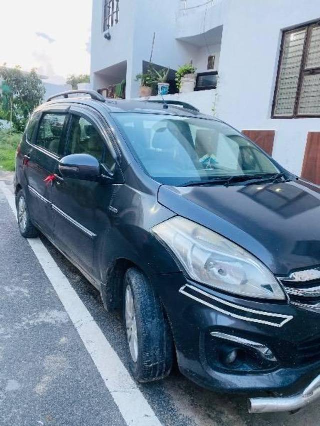https://images10.gaadi.com/usedcar_image/4637109/original/processed_a827c52e-44f6-49f6-a8a5-ecb4884e276d.jpeg?imwidth=6400