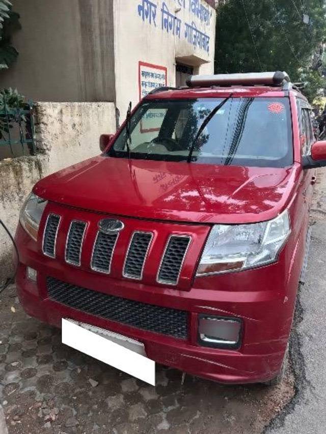 https://images10.gaadi.com/usedcar_image/4637114/original/processed_181cee14-7429-48f3-8a00-5d64e5725aae.jpeg?imwidth=6400