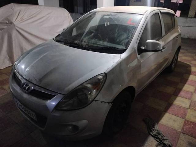 https://images10.gaadi.com/usedcar_image/4637184/original/processed_b66445b0-c863-486e-bdfa-7be8d7cfb2d0.jpg?imwidth=6402