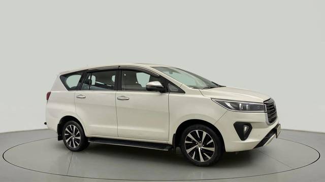 https://images10.gaadi.com/usedcar_image/4637190/original/699c9c536b5918bdd52dea3a4deec9fe.jpg?imwidth=6400