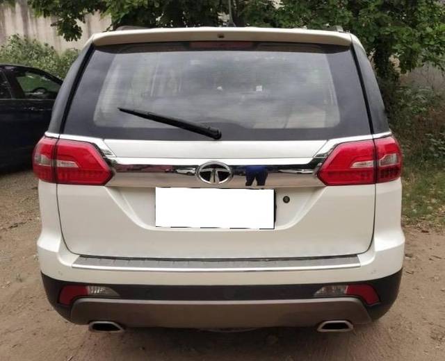https://images10.gaadi.com/usedcar_image/4637202/original/processed_f442e68a-274e-4913-bf84-b13d504fb264.jpeg?imwidth=6402