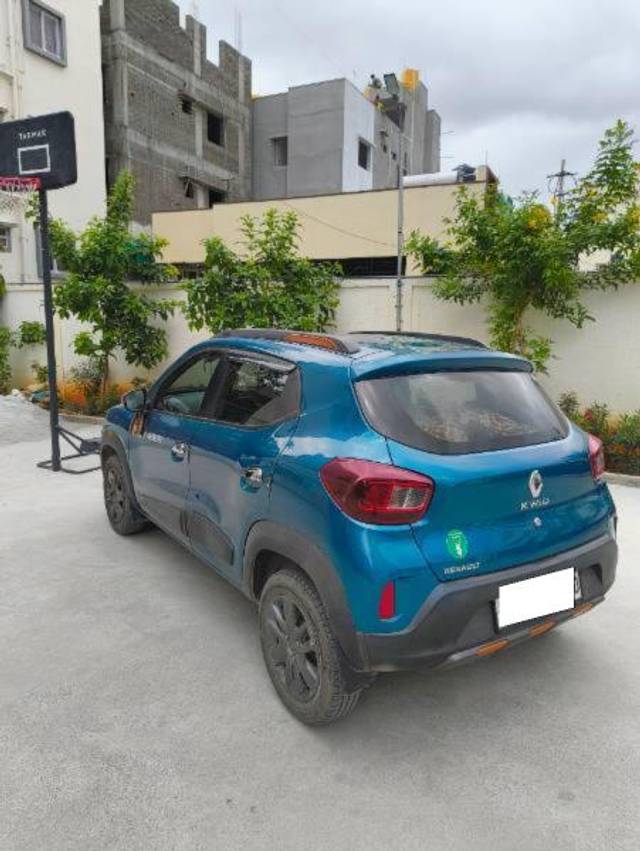 https://images10.gaadi.com/usedcar_image/4637205/original/processed_1a7cd209-51cc-4aae-a507-4ff46a9b3d65.jpg?imwidth=6400