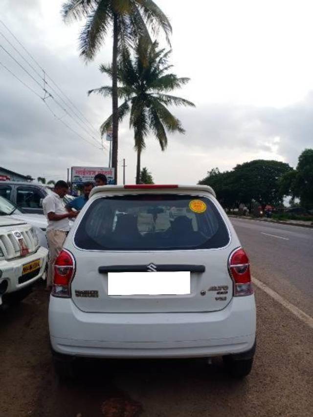 https://images10.gaadi.com/usedcar_image/4637218/original/processed_7411b644-40b8-4b84-ae48-68085e7a70b5.jpg?imwidth=6401
