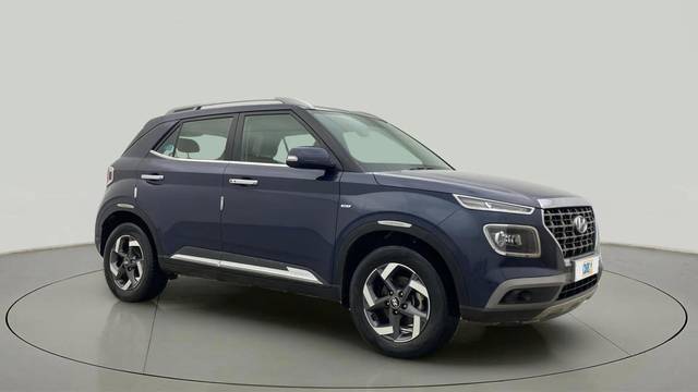 https://images10.gaadi.com/usedcar_image/4637222/original/267bc0ed53797b72b9f8426148b531fd.jpg?imwidth=6400