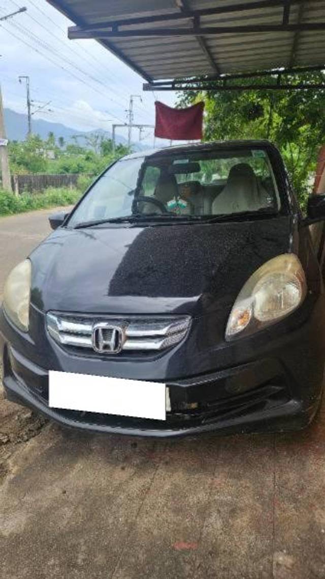https://images10.gaadi.com/usedcar_image/4637276/original/processed_95e96c91-a032-42e6-bf5a-12d9bfc4b385.jpg?imwidth=6401