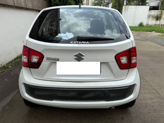 https://images10.gaadi.com/usedcar_image/4637285/original/processed_12335719-0c9c-4c5f-9526-c09589d4010e.jpeg?imwidth=6401