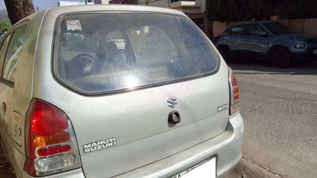 https://images10.gaadi.com/usedcar_image/4637304/original/processed_398a9f49-95d5-4e1e-9591-5d6d3e62005e.jpg?imwidth=6402