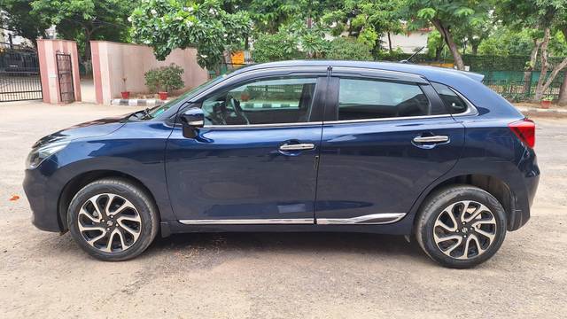 https://images10.gaadi.com/usedcar_image/4637364/original/processed_2eeb44b10f8e0bbb0c960897e85178a9.jpg?imwidth=6402