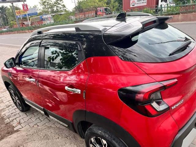 https://images10.gaadi.com/usedcar_image/4637460/original/processed_e6940b09-11a6-4601-9bf9-838306018394.jpg?imwidth=6402