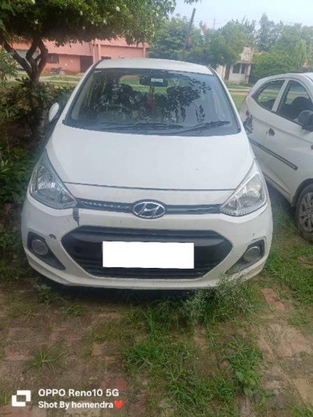 https://images10.gaadi.com/usedcar_image/4637603/original/processed_7bdde8d6-c048-449c-a9e5-a10b36191050.jpg?imwidth=6400