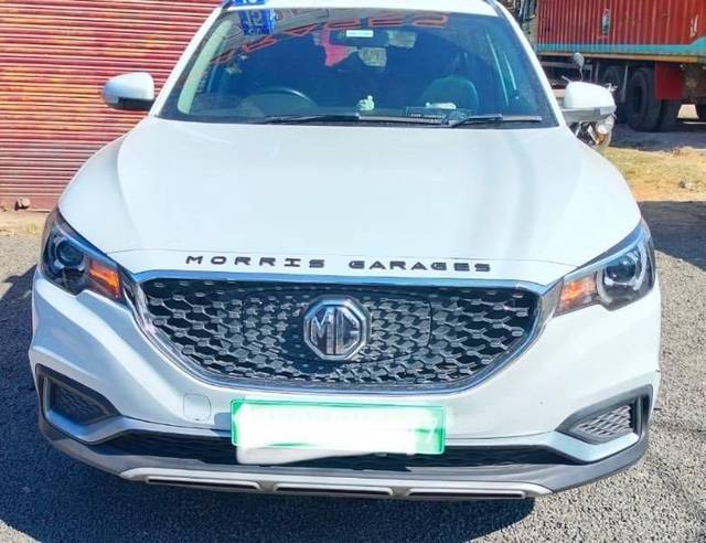 https://images10.gaadi.com/usedcar_image/4637615/original/processed_f2d37c5c-f8e7-4714-85c6-3d5ee5222450.jpeg?imwidth=6402