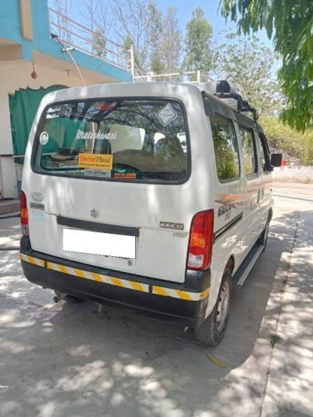 https://images10.gaadi.com/usedcar_image/4637742/original/processed_98b41bfe-8e71-4161-8ffe-ffa5ed703b5f.jpg?imwidth=6402