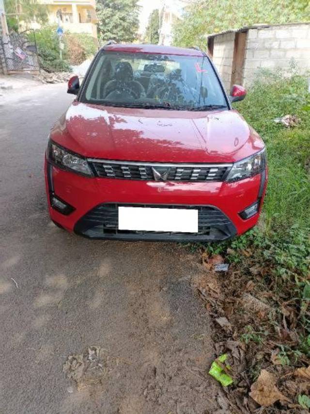 https://images10.gaadi.com/usedcar_image/4637777/original/processed_06bfd553-4755-419f-ae96-7ae828771d96.jpg?imwidth=6400