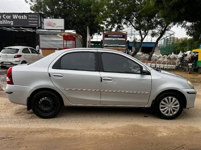 https://images10.gaadi.com/usedcar_image/4637788/original/processed_f8cb2611-96b2-46ff-a95e-b3c430b957e0.jpg?imwidth=6401