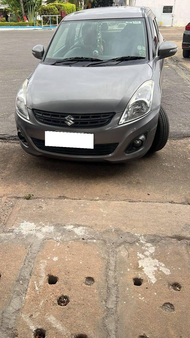 https://images10.gaadi.com/usedcar_image/4637794/original/processed_a36da843-0c1c-48e3-8284-a13fe17aa81b.jpg?imwidth=6402